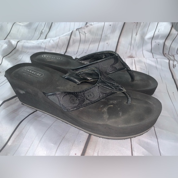 ☀️ Coach Jaicee Black Wedge Thong Flip Flops - Picture 2 of 10